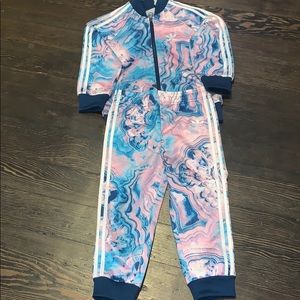 Adidas Sweatsuit outfit